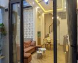 Bán nhà :Phố Hào Nam ,nhà mới,  Full nội thất , ngõ thông ,gần trường chợ,cho  thuê ,kinh