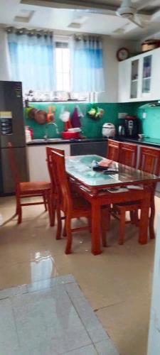 💥NHÀ ĐẸP KDC VÍP - NGUYỄN VĂN QUÁ - ĐÔNG HƯNG THUẬN, Q12 - 56M2, 4 TẦNG, 4PN, 4WC, GIÁ - 2