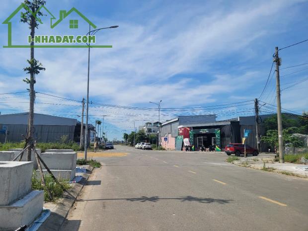 📢📢📢Đất đẹp KQH Hoàng Quốc Việt - Kẹp Mương 3 mặt thoáng. Sau lưng toà án tỉnh - 1