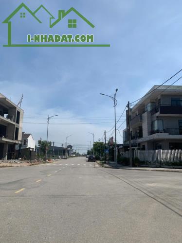 📢📢📢Đất đẹp KQH Hoàng Quốc Việt - Kẹp Mương 3 mặt thoáng. Sau lưng toà án tỉnh - 2