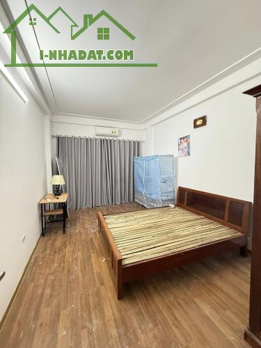 Bán nhà Triều Khúc 30m² x 5 tầng, lô góc 2 thoáng, cách ô tô 10m, giá 6 tỷ - 3