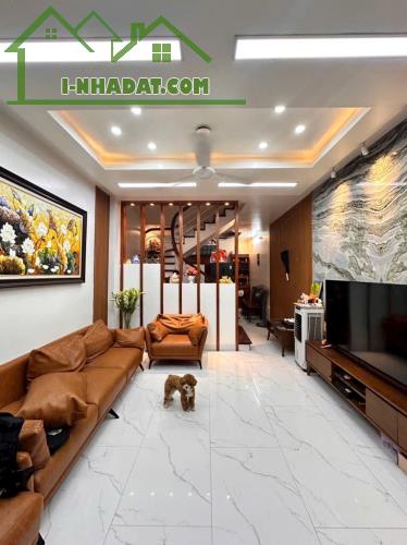 🏠BÁN NHÀ PHỐ HOÀNG HOA THÁM- VỊ TRÍ TRUNG TÂM -DT 45M2 - GIÁ 9.3 TỈ