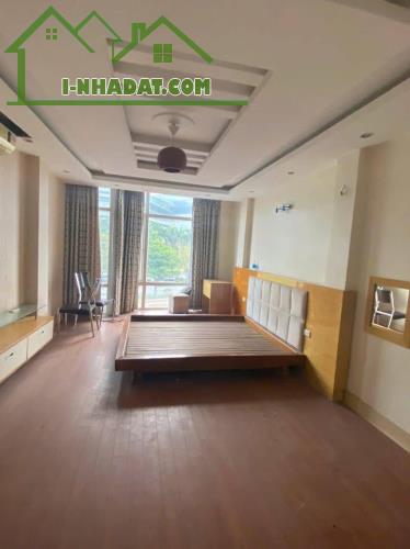 Nhà phố Chùa Bộc 5 tầng kinh doanh đỉnh, vị trí đắc địa