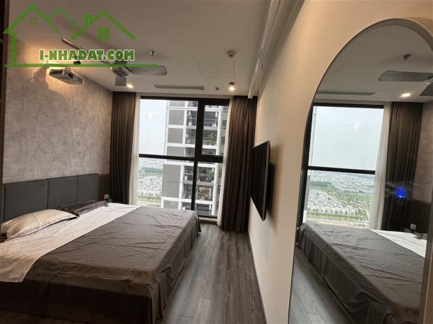 Bán nhà Lạc Long Quân - Tây Hồ: Mặt phố, dân xây, vỉa hè, kinh doanh,  ô tô, chờ thang máy
