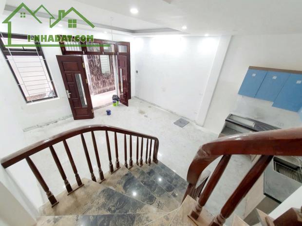 XUÂN LA - NHÀ 5 TẦNG MỚI 30/35M2 _ MẶT TIỀN 3,94M _ THIẾT KẾ HIỆN ĐẠI - 7 TỶ - NHÀ XÂY ĐỦ - 2