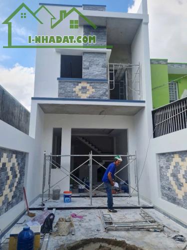 BÁN NHÀ ĐANG HOÀN THIỆN ÚT AN GIÁ 2TY8 TL DT 4.5X23 SHR HOÀN CÔNG - 1