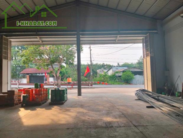 Nhà kho mặt tiền Nguyễn Thị Rành, xã Trung Lập Hạ tổng dt 2221m2 giá 19 tỷ - 2