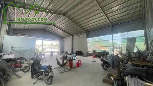 Nhà kho mặt tiền Nguyễn Thị Rành, xã Trung Lập Hạ tổng dt 2221m2 giá 19 tỷ - 3