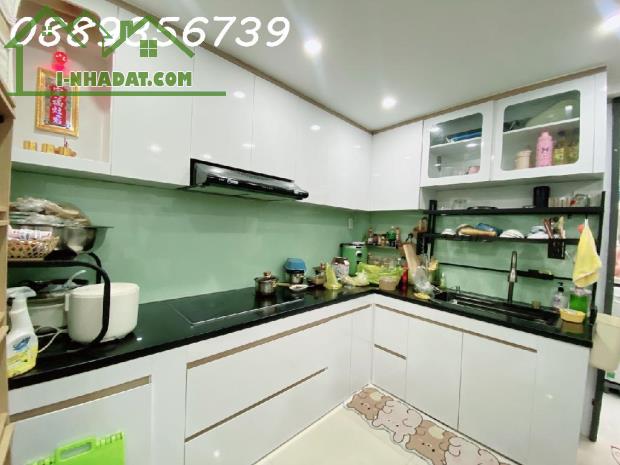 NHÀ ĐẸP MỚI XÂY – NGAY VẠN HẠNH MALL – QUẬN 10 – 3PN – SỔ RIÊNG – GIÁ TỐT - 3