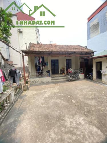Bán đất Thụy Phương, Bắc Từ Liêm 160m2 (50+60+50), mặt tiền 13.2m, giá 22,8 tỷ