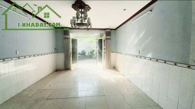 BÁN NHÀ KHU VIP TRƯỜNG THỌ – HẺM XE HƠI VÀO TẬN NHÀ GẦN GA METRO – NỞ HẬU TÀI LỘC – CHỈ NH - 2