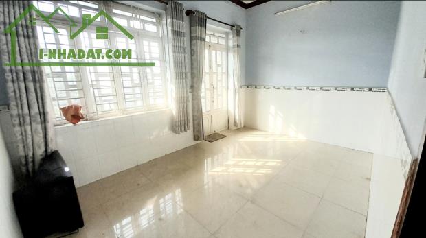 BÁN NHÀ KHU VIP TRƯỜNG THỌ – HẺM XE HƠI VÀO TẬN NHÀ GẦN GA METRO – NỞ HẬU TÀI LỘC – CHỈ NH - 4
