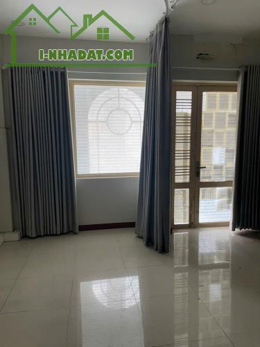 CHÍNH CHỦ CHO THUÊ NHÀ MẶT TIỀN ĐƯỜNG SỐ 250 ĐƯỜNG 3/2 - QUẬN 10 - TP HỒ CHÍ MINH - 4
