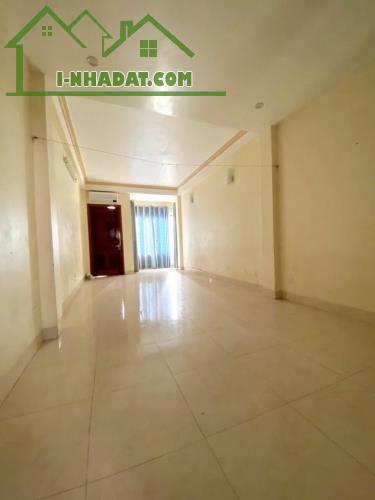 Bác em cần bán nhà liền kề Giếng Sen, La Khê – 5 tầng – 4 ngủ – đường 6m – Giá nhỉnh 15 tỷ - 3