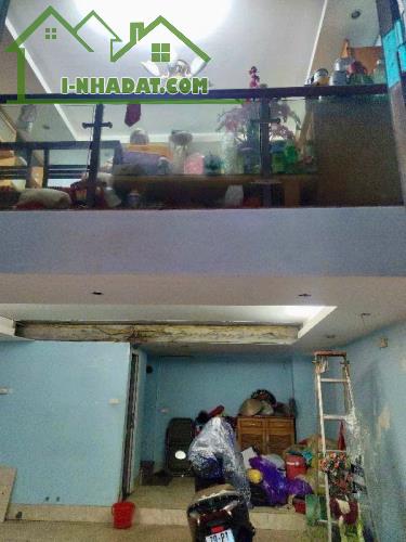 Sốc! Nhà đẹp phố Lạc Long Quân – Gần Cầu Giấy, tiện ích ngập tràn – Chỉ nhỉnh - 1