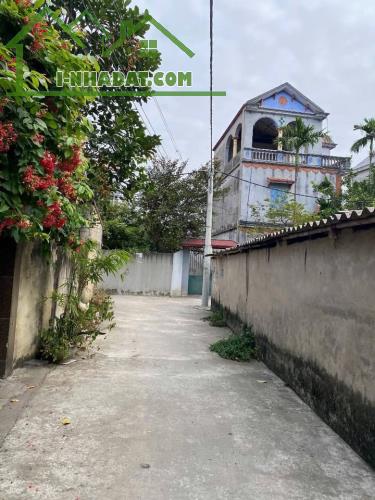 LÔ GÓC 76M2, ĐƯỜNG THÔNG, KHU PHỐ TRÍ QUẢ, GIÁ RẺ NHẤT KHU VỰC 1.85 TỶ