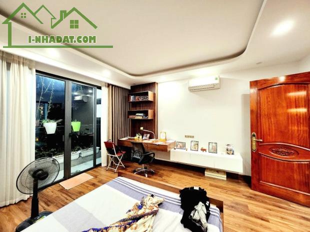 Nhà 2 mặt ngõ ô tô tránh, đẹp nhất phố Kim Đồng, HM, DT 60m2 x8T Thang máy, view hồ, KD - 2