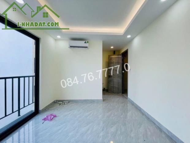 BÁN NHÀ 4 TẦNG 5 PN, 5 WC - GÒ VẤP - 40M2, 5.2x8m - 5.8 TỶ - SỔ HỒNG CHÍNH CHỦ - 1