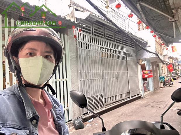 BÁN NHÀ TÔN ĐẢN BỀ NGANG LỚN - XE HƠI ĐỔ CỬA- TƯƠNG LAI CÓ 2 MẶT TIỀN - ĐI CÔNG VIÊN