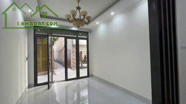 SIÊU HIẾM MẶT NGÕ HOÀNG NHƯ TIẾP, 5 TẦNG, 45M, NGÕ THÔNG, OTO ĐỖ CỬA, NHỈNH 9 TỶ