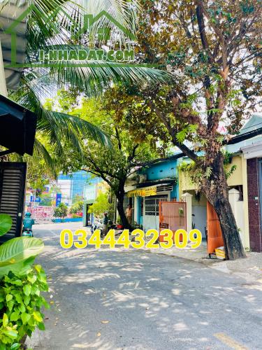 Ngộp bank bán gấp, Mặt tiền kinh doanh, Lê Văn Việt, Hiệp Phú, Quận 9, 156m2, Ngang 8m - 3