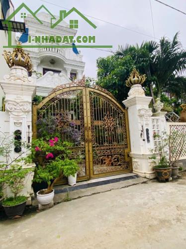 BÁN BIỆT THỰ 3,5 TẦNG PHONG CÁCH LÂU ĐÀI PHÁP TÂN CỔ ĐIỂN, KIỆT ÔTÔ VÕ NGUYÊN GIÁP, TP HUẾ - 1