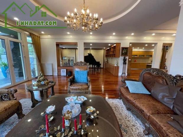 BÁN BIỆT THỰ GAMUDA GARDENS ĐẲNG CẤP - 388M² - BỂ CÁ KOI - NỘI THẤT CAO CẤP - GIÁ 98.6 TỶ