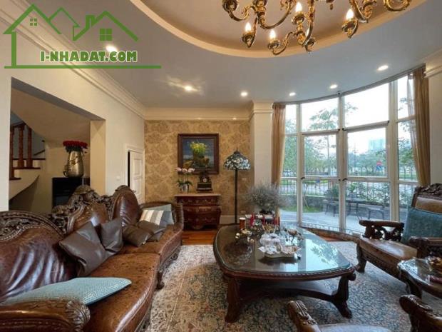 BÁN BIỆT THỰ GAMUDA GARDENS ĐẲNG CẤP - 388M² - BỂ CÁ KOI - NỘI THẤT CAO CẤP - GIÁ 98.6 TỶ - 2