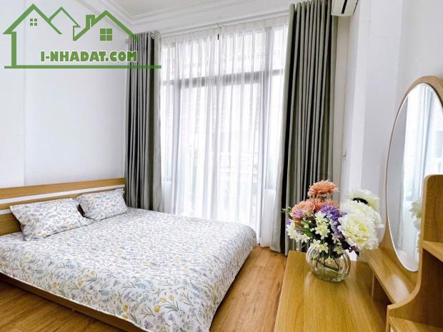 MT 5.6m, Lô Góc 2 Mặt Ngõ, 34m, 4T, CHDV Trần Hưng Đạo, Phường Phạm Ngũ Lão, Quận 1. - 1