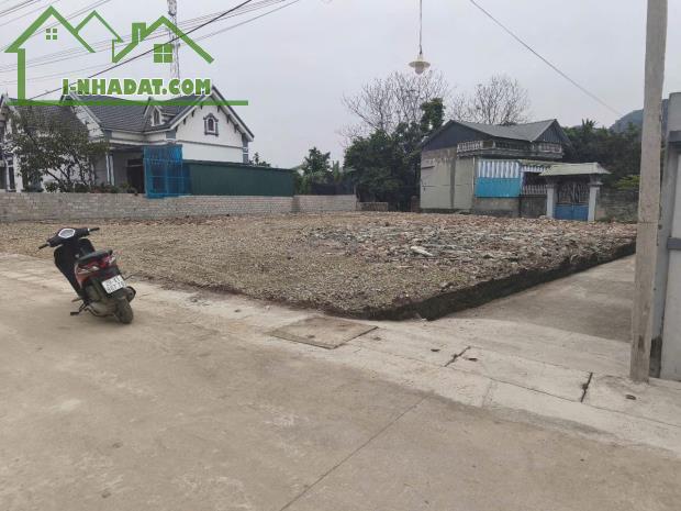 LÔ GÓC 3 MẶT TIỀN 657M LÀN 2 QUỐC LỘ 21A - NHỈNH 10TR/M