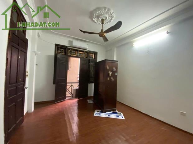 Tậu nhà ngõ Thịnh Hào- lô góc 36 mx 5T mặt tiền 6,1m   ở ,thuê. 7.5 tỷ .0962159705 - 1