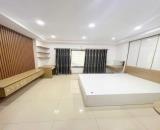 Anh Thắng chủ nhà , vợ chồng trẻ làm ăn phát đạt, chuyển về Vin Ocenpark bán căn nhà đẹp.