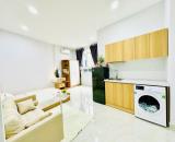 Căn hộ rộng 35m2 cửa sổ trời full nội thất ở Hoàng Hoa Thám giáp Q1 ở Bình Thạnh