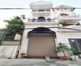 Nhà Khúc Thừa Dụ, mặt ngõ 5m, 67m 4 tầng, độc lập còn đẹp, Giá 5.5 tỉ