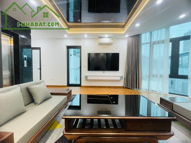Siêu Phẩm Nhà 7Tầng Tại Nguyễn Văn Cừ Long Biên | Mặt Tiền Đẹp Vị Trí Trung Tâm | 13,55Tỷ