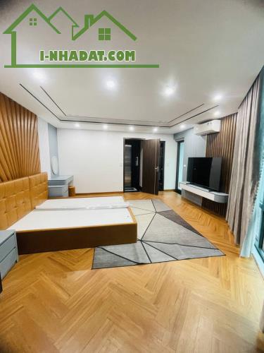 Siêu Phẩm Nhà 7Tầng Tại Nguyễn Văn Cừ Long Biên | Mặt Tiền Đẹp Vị Trí Trung Tâm | 13,55Tỷ - 3