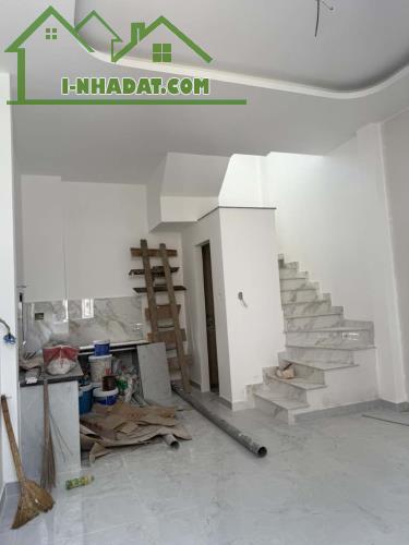 ĐỊNH CƯ BÁN GẤP NHÀ MỚI XÂY _SỔ HỒNG NĂM 2025_HUỲNH TẤN PHÁT _QUẬN 7 NHỈNH 4 TỎI