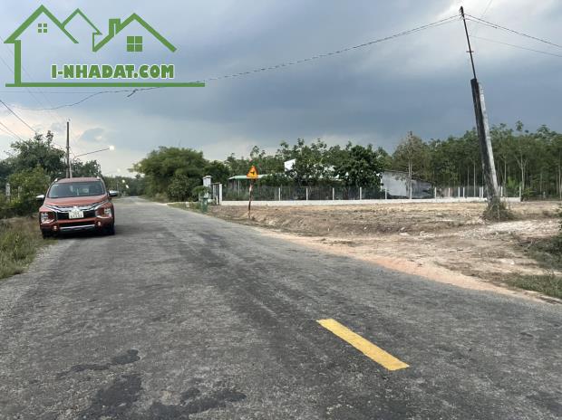 Hiện em cần bán 3 lô liền kề Minh Thạnh, Dầu Tiếng, Bình Dương - 1
