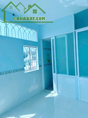 Nhà góc 3 tầng hẻm thông 432 Dương Bá Trạc P1Q8. Giá 2.18 tỷ TL - 2