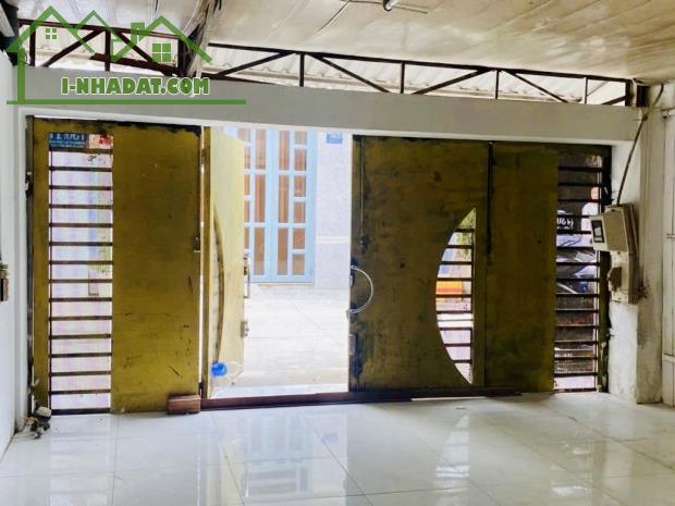 CHỈ 7 ĐỒNG 💰 – NHÀ 2 MẶT TIỀN XE HƠI – QUẬN 7 – VỊ TRÍ ĐẸP KHÓ TÌM! - 2