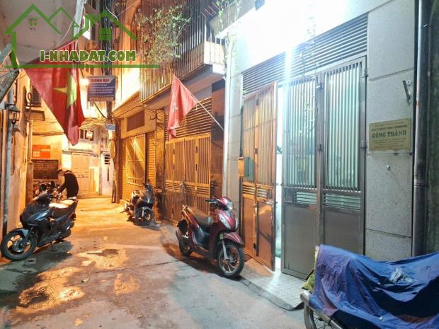 PHỐ CHỢ KHÂM THIÊN - 2 MẶT NGÕ MỞ CỬA  - DT 33m2 4 tầng MT 3.7m Giá 7.3 tỷ