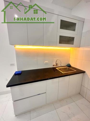 NHÀ ĐẸP NGUYỄN LƯƠNG BẰNG-ĐỐNG ĐA-NGÕ CỰC THOÁNG- GIÁ CHỈ 4,1 TỶ - 1