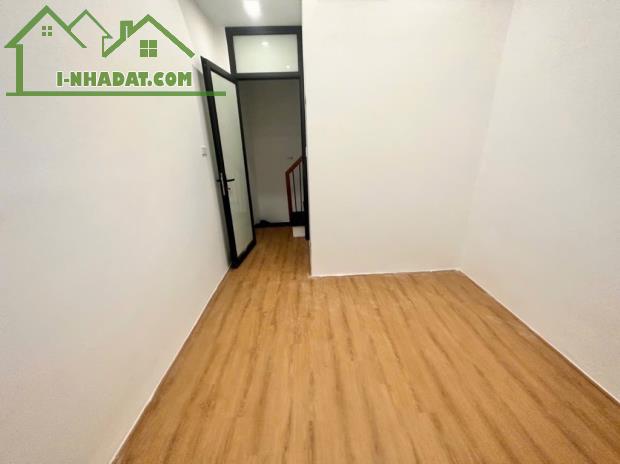 NHÀ ĐẸP NGUYỄN LƯƠNG BẰNG-ĐỐNG ĐA-NGÕ CỰC THOÁNG- GIÁ CHỈ 4,1 TỶ - 2