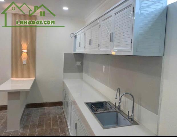 Nhà sổ riêng mới xây 2.9tỷ/124m2, đường ô tô 3phòng ngủ - 2