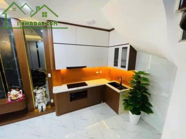 Nhà Đẹp Gần Đường Lĩnh Nam, Hoàng Mai 30m, 5 tầng, mt 4.6m, giá 5.8 tỷ. - 5