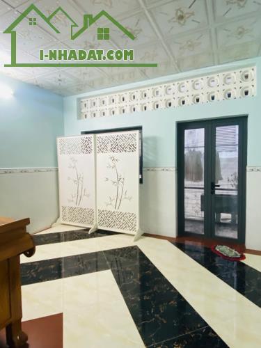 BÁN NHÀ HẺM NGÔ QUYỀN QUẬN 5 - 71M2 - 1