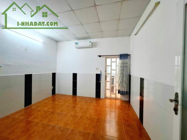 Bán Nhà Giáp Quận 6, Hẻm oto 7m, 70m2, 2 tầng, không qui hoạch, không lộ giới 5 tỷ 399 tl - 3
