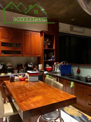 BÁN BIỆT THỰ GÒ VẤP 357M2-4TẦNG-LÔ GÓC-ĐƯỜNG 8M-NỘI THẤT CAO CẤP-LÊ ĐỨC - 1