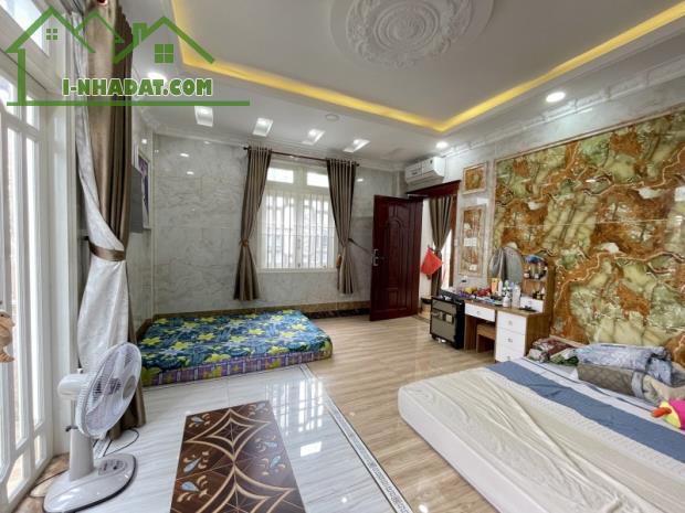 Biệt Thự 4 Tầng BÌnh Hưng Hòa -100m2(7.5 x13m), 4 Phòng Ngủ master, giáp AEON Tân PHú - 1