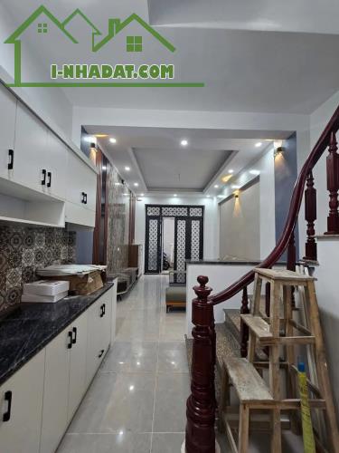 Nhà Đẹp Gần Đường Ô Tô, Vĩnh Hưng, Hoàng Mai 30m, 5 tầng, mt 3.5m, giá 6.5 tỷ. - 1